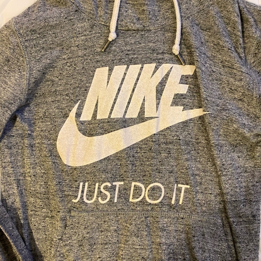 Nike pullover sweater - Picture 2 of 3